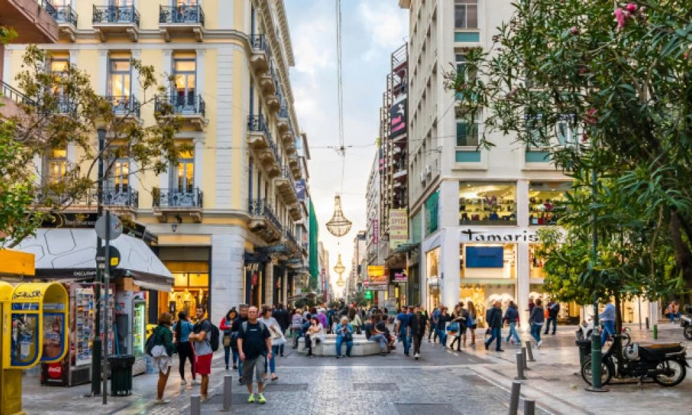 Πρόεδρος ΕΣΑ: ''Κινδυνεύουμε από ''τσουνάμι'' λουκέτων και απολύσεων